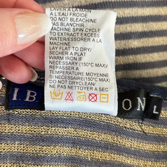 Women's Size L Button Down Blouse Gold‎ Metallic Coastal Nautical Sailor Chic - Picture 11 of 12